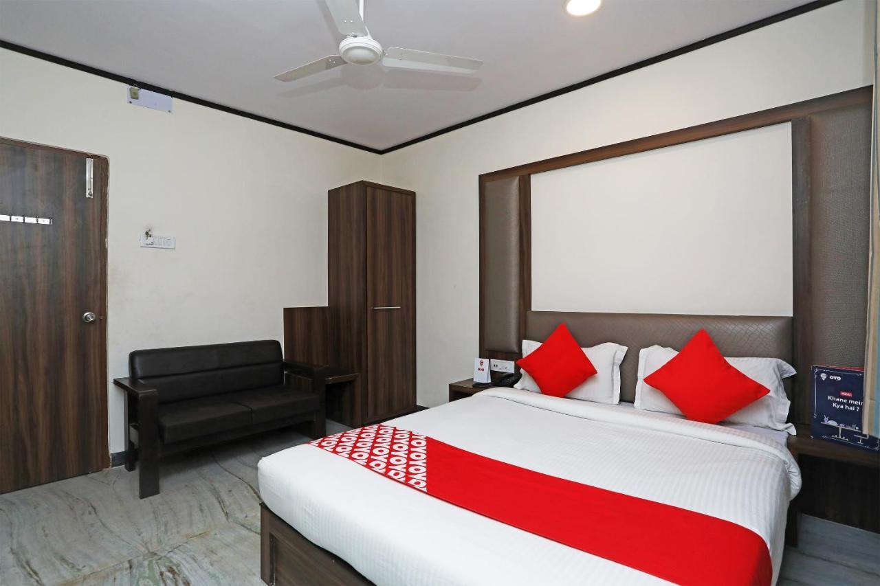 Oyo 15966 Hotel Shivam Колката Екстер'єр фото